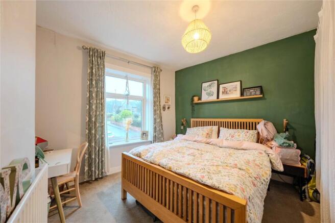 4 bed Terraced for sale Image 5