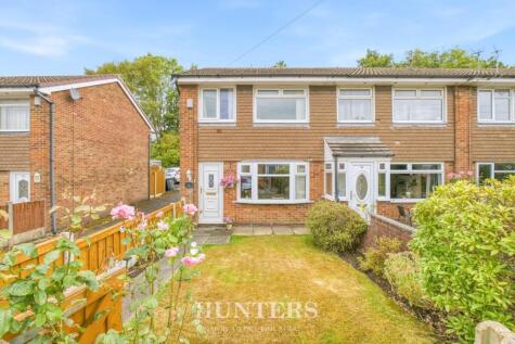 Canterbury Crescent, Middleton, M24