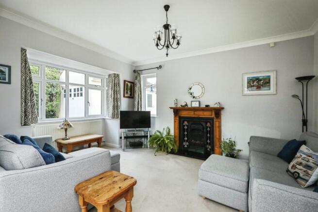 3 bed Detached for sale Image 4