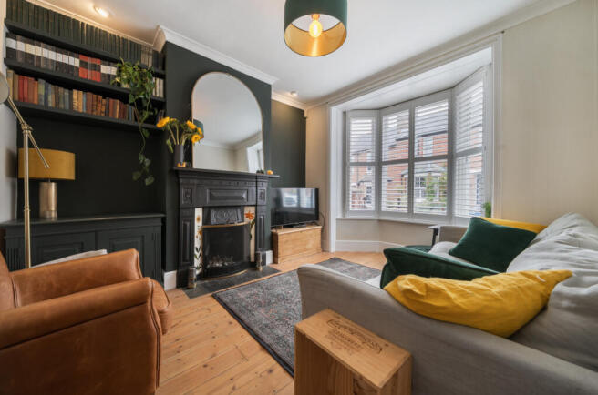 1336754-28-689cb7...