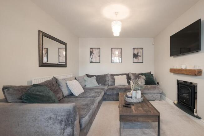 10 Reeds Gardens (10 of 24).jpg