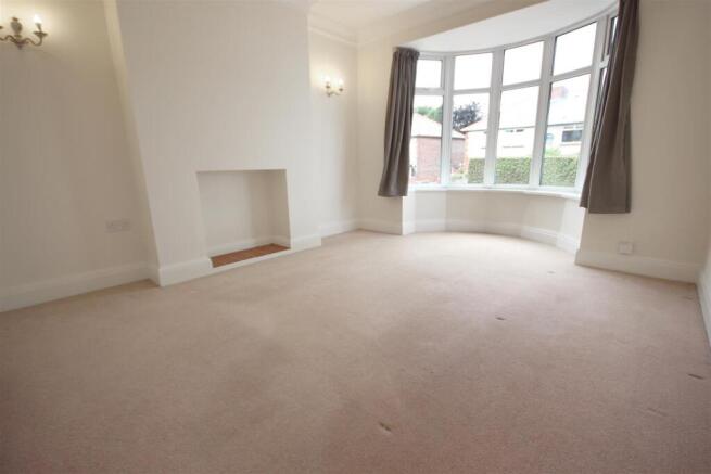 3 bed Detached to rent Image 4