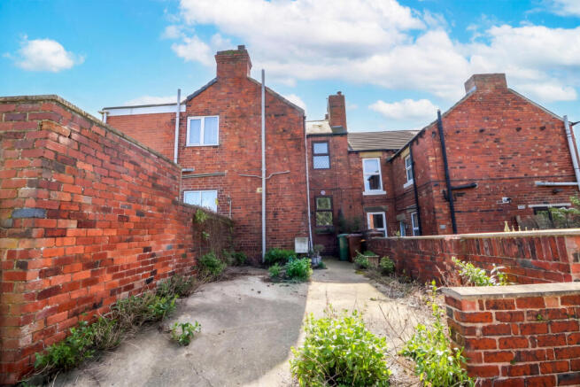 2 bed Terraced for sale Image 9