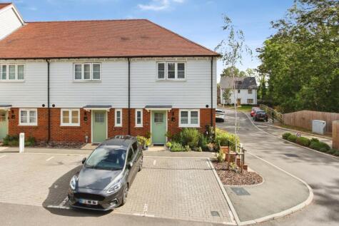 Farmstead Way, Cranbrook, Kent, TN17