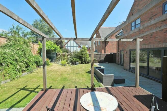DECKING