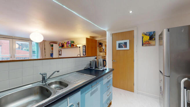 2 bed Apartment for sale Image 11