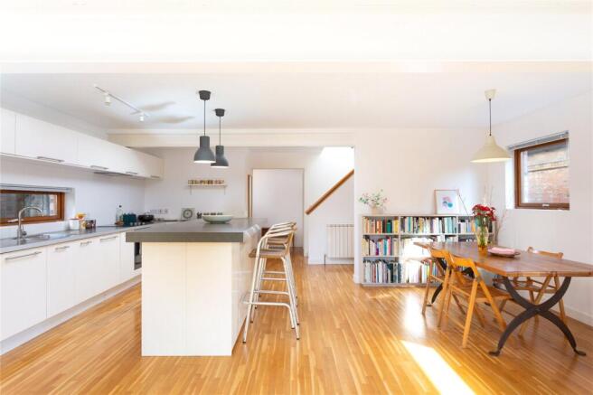 3 bed Detached for sale Image 5