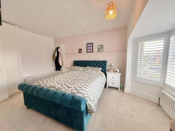 3 bed Semi-Detached to rent Image 5