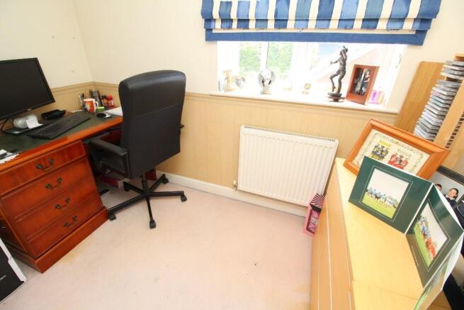 Bedroom 4/Study