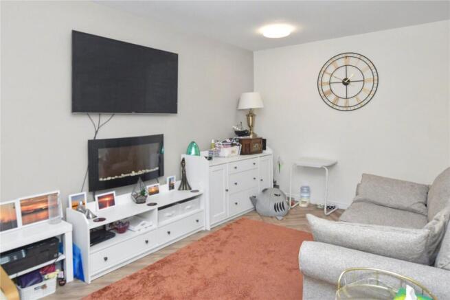2 bed Apartment for sale Image 10