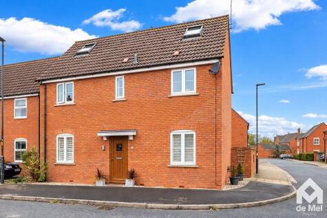 Cambrian Road, Walton Cardiff, Tewkesbury, GL20
