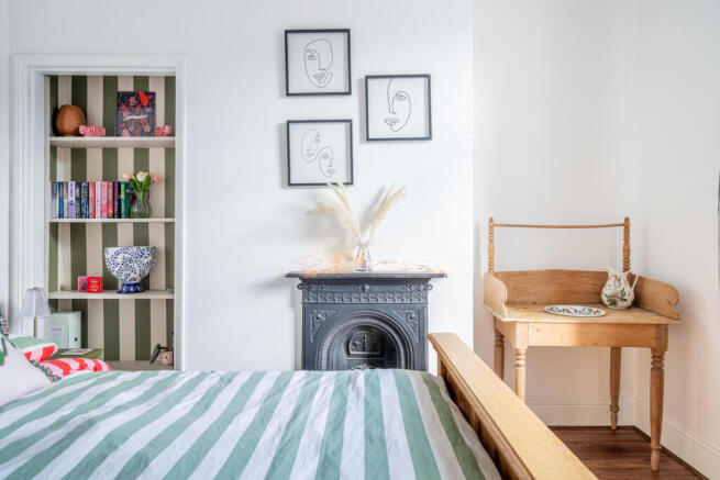 2 bed Terraced for sale Image 10