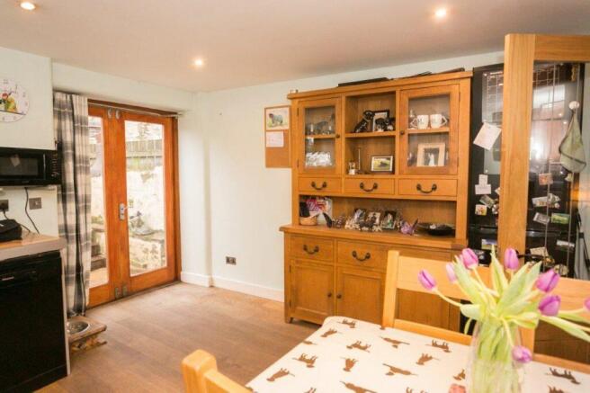 2 bed Cottage for sale Image 10