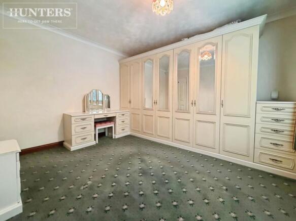 2 bed Detached Bungalow for sale Image 8