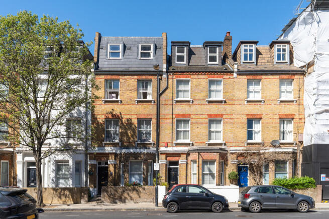 68 Lots Road, SW1...