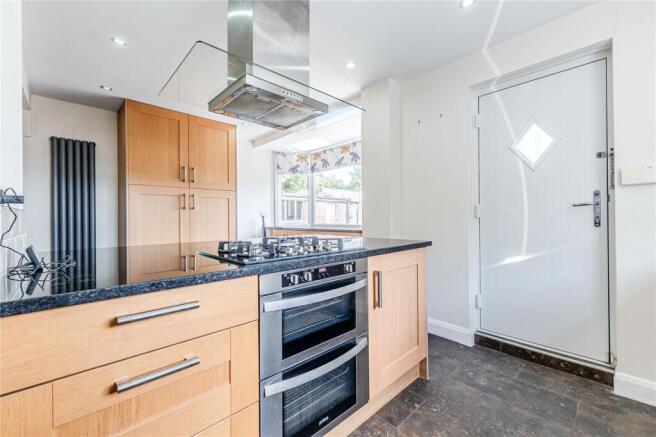3 bed Semi-Detached for sale Image 9