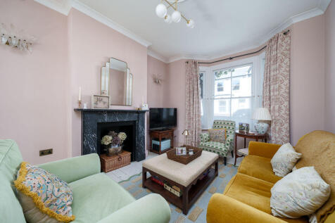 Cobbold Road W12