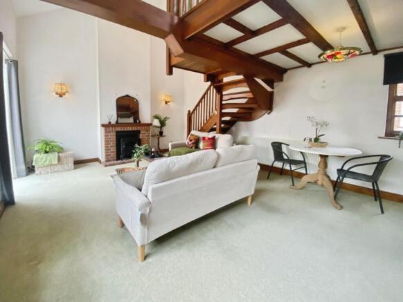 3 bed Semi-Detached for sale Image 10
