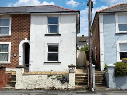 Landguard Road, Shanklin