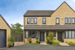 28, Mill Rise, Cowlersley, Huddersfield HD4 5BX