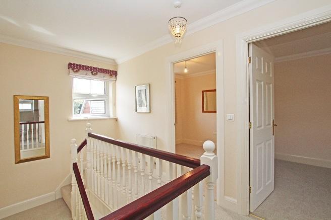 Galleried landing