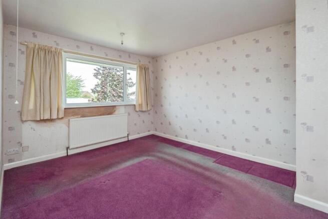 3 bed Semi-Detached for sale Image 9
