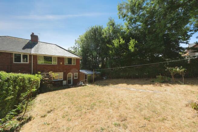 3 bed Semi-Detached for sale Image 4
