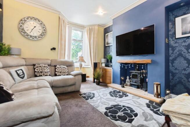 Fox Hollies Road, Acocks Green, Birmingham, West Midlands, B27 photo 4
