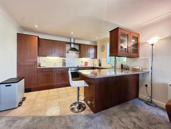 8fd3280b--470D-97FC-F5F956E132A0-21219-000007F4BAB