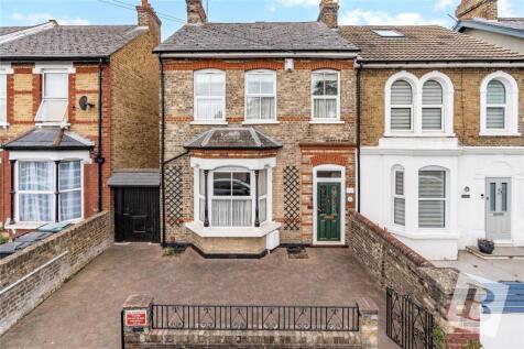 Whitehill Road, Gravesend, Kent, DA12