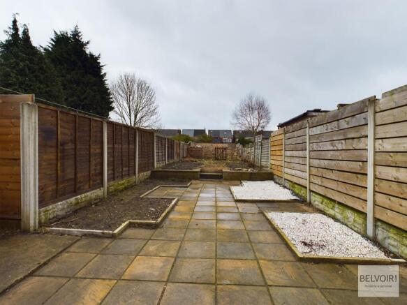 2 bed Terraced to rent Image 8