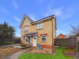 21, Touraine Close, Northampton NN5 6SA