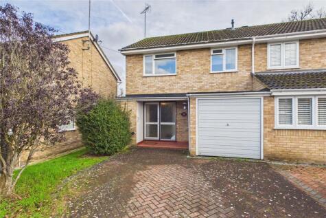 Ashfield Green, Yateley, Hampshire, GU46