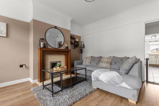 3 bed Terraced for sale Image 8