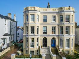 Flat 3, 28, Medina Villas, Hove BN3 2RN
