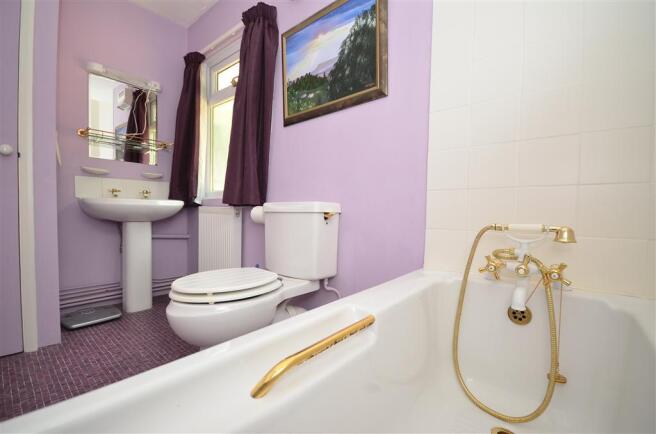 Guest House En-Suite Bathroom