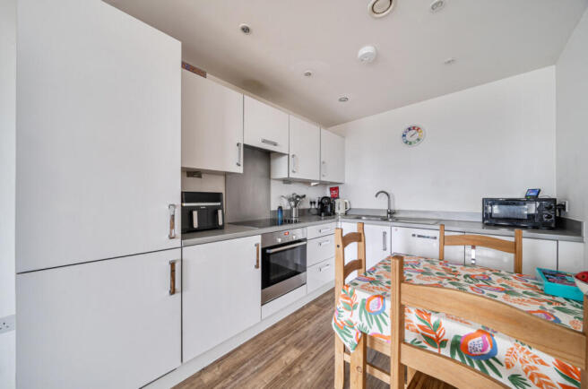 1400202-24-696903...