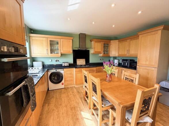 Dining Kitchen