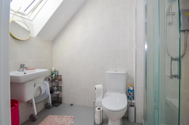 3 bed Semi-Detached for sale Image 7