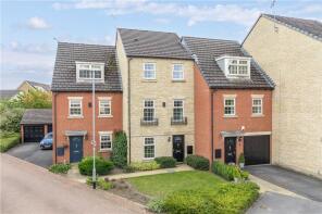 16, Silver Cross Way, Guiseley, Leeds LS20 8FG