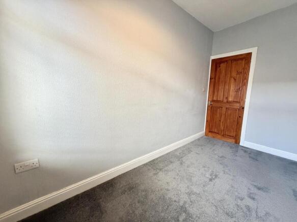 3 bed Terraced for sale Image 10