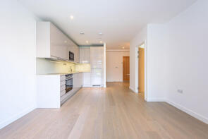 Flat 26, 36 Quassia House, Thonrey Close, Colindale, London NW9 4EE