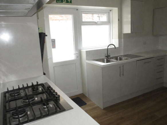 Kitchen 2