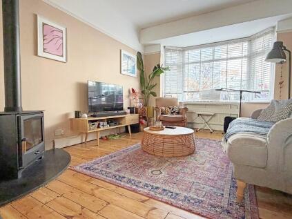 Quarry Bank Road - BN1