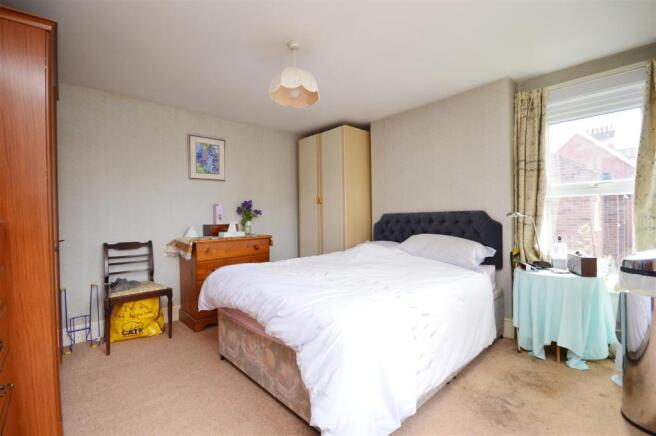 Bedroom 1 Bagallay.JPG