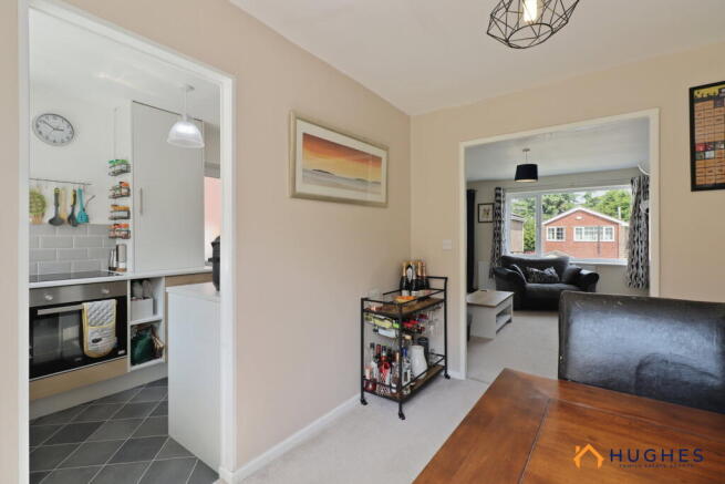 3 bed Semi-Detached for sale Image 11