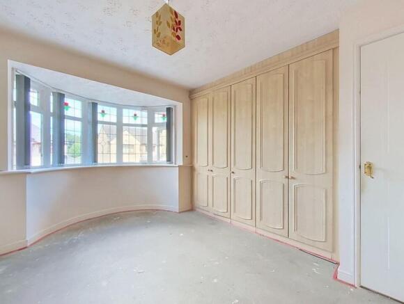 3 bed Detached for sale Image 11