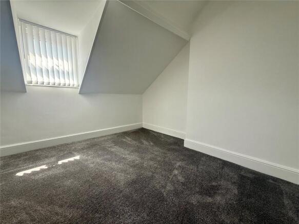 4 bed Terraced for sale Image 10