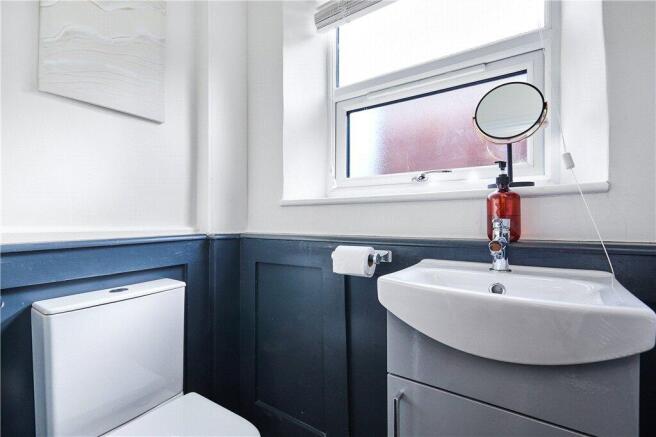 3 bed Terraced for sale Image 10