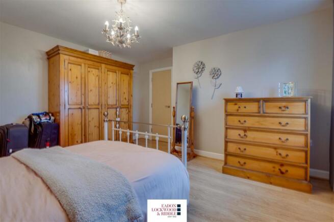 Bedroom 3-2.jpg